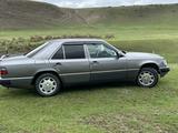 Mercedes-Benz E 220 1993 года за 2 200 000 тг. в Шымкент – фото 4