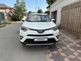 Toyota RAV4 2017 года за 10 800 000 тг. в Усть-Каменогорск – фото 4