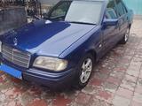 Mercedes-Benz C 180 1995 годаүшін1 583 846 тг. в Алматы – фото 2