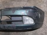 Бампер передний ниссан примера р11 рестайлинг с птф за 60 000 тг. в Караганда – фото 3