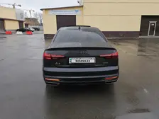Audi A4, 2021