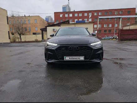 Audi A4 2021 года за 18 800 000 тг. в Алматы – фото 2