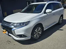 Mitsubishi Outlander, 2022