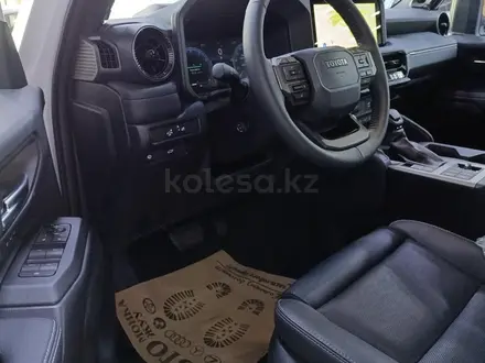 Toyota Land Cruiser Prado Luxe+ 2026 года за 42 900 000 тг. в Алматы – фото 3