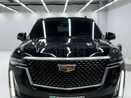 Cadillac Escalade 2021 года за 41 000 000 тг. в Астана