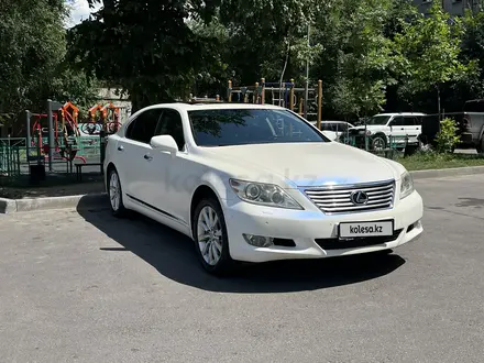 Lexus LS 460 2011 года за 14 300 000 тг. в Алматы – фото 2