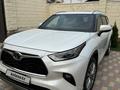 Toyota Highlander 2023 года за 32 500 000 тг. в Алматы – фото 12