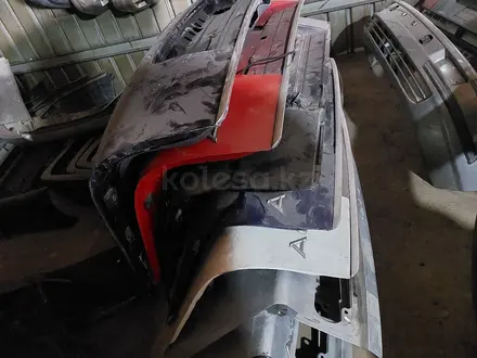 Крышка багажника за 10 000 тг. в Караганда – фото 2