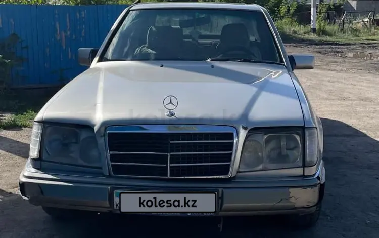 Mercedes-Benz E 220 1993 годаүшін1 400 000 тг. в Астана