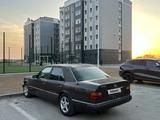 Mercedes-Benz E 280 1993 годаfor1 600 000 тг. в Кызылорда – фото 2