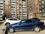 Mercedes-Benz C 200 2002 годаүшін3 300 000 тг. в Усть-Каменогорск – фото 3