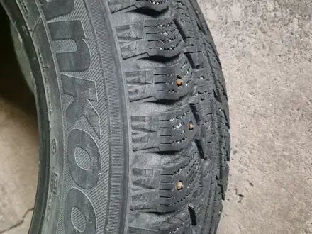 Шины HANKOOK 215/60 R16 шипы за 50 000 тг. в Темиртау – фото 8