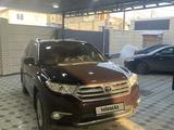 Toyota Highlander 2013 года за 14 000 000 тг. в Алматы