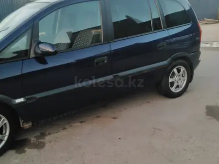 Opel Zafira 2001 года за 2 700 000 тг. в Уральск – фото 2