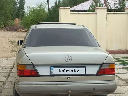 Mercedes-Benz E 230 1991 года за 1 650 000 тг. в Жаркент