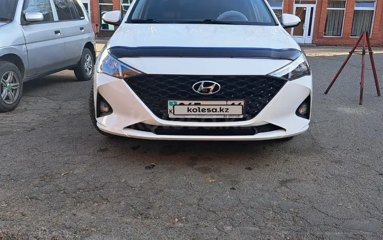 Hyundai Accent 2021 года за 8 350 000 тг. в Усть-Каменогорск