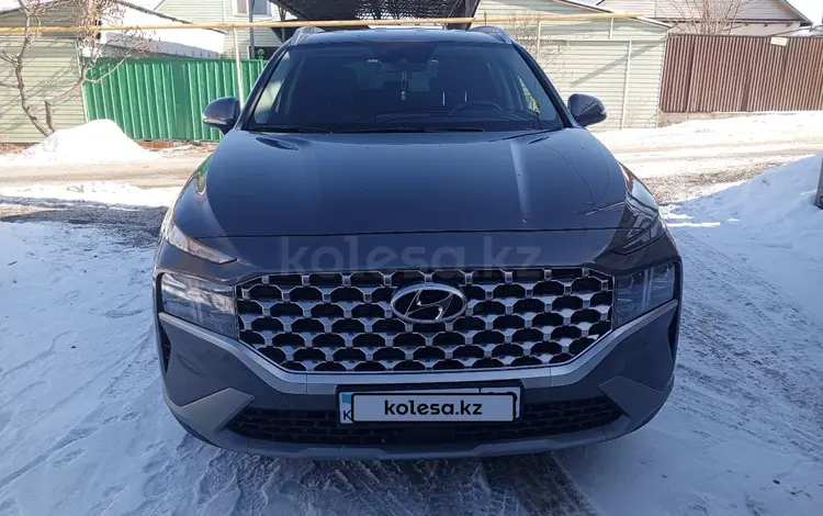 Hyundai Santa Fe 2022 годаүшін18 000 000 тг. в Алматы