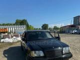 Mercedes-Benz E 220 1993 годаүшін1 100 000 тг. в Усть-Каменогорск
