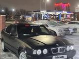 BMW 518 1994 года за 1 000 000 тг. в Астана