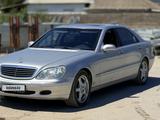 Mercedes-Benz S 600 2000 года за 3 800 000 тг. в Жетысай – фото 2