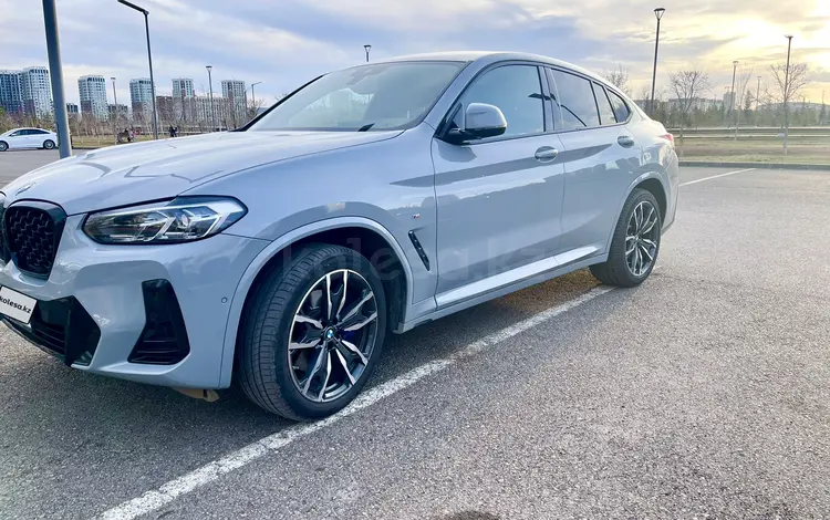 BMW X4 2021 года за 40 000 000 тг. в Астана