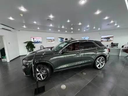 Genesis GV70 2.5T 2025 года за 31 190 000 тг. в Астана – фото 2