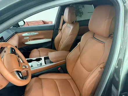 Genesis GV70 2.5T 2025 года за 31 190 000 тг. в Астана – фото 9