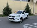 Toyota Hilux 2017 годаүшін14 499 999 тг. в Атырау