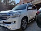 Toyota Land Cruiser 2018 года за 37 000 000 тг. в Астана – фото 3