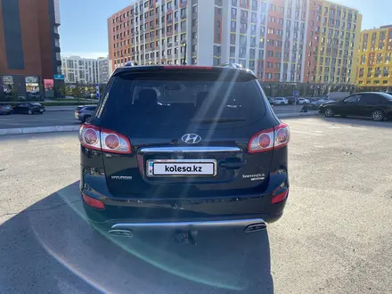 Hyundai Santa Fe 2012 года за 8 490 000 тг. в Астана – фото 10