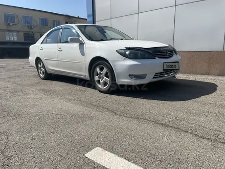 Toyota Camry 2004 года за 3 750 000 тг. в Алматы