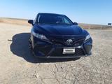 Toyota Camry 2018 годаүшін8 500 000 тг. в Уральск