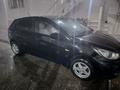 Hyundai Solaris 2013 годаfor4 200 000 тг. в Актобе – фото 2