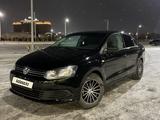 Volkswagen Polo 2015 годаүшін4 200 000 тг. в Актобе