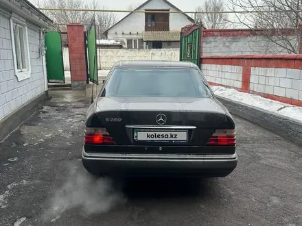 Mercedes-Benz E 280 1994 года за 3 600 000 тг. в Алматы – фото 5