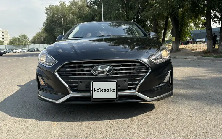 Hyundai Sonata 2017 годаүшін8 800 000 тг. в Алматы