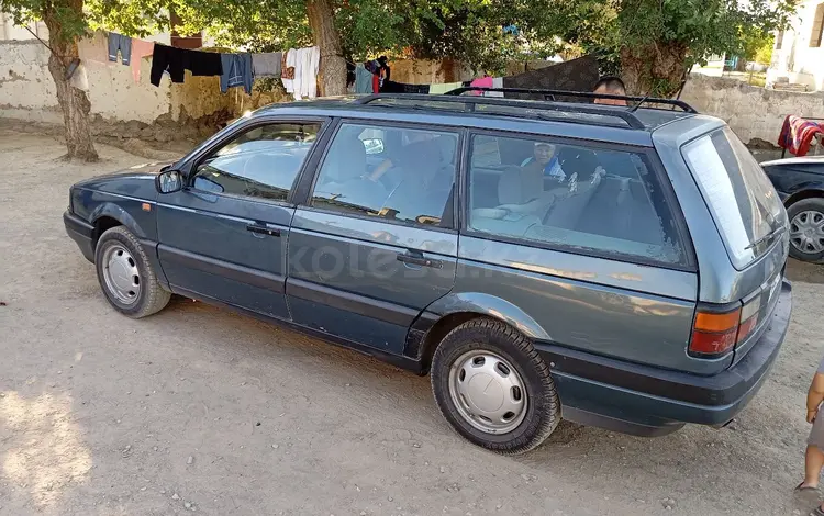 Volkswagen Passat 1989 годаүшін1 400 000 тг. в Жанакорган