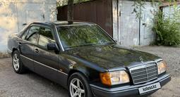 Mercedes-Benz E 280 1994 годаfor2 490 000 тг. в Караганда