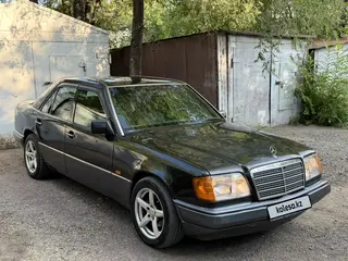 Mercedes-Benz E 280
