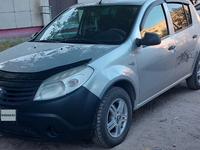 Renault Sandero 2013 годаfor2 500 000 тг. в Семей