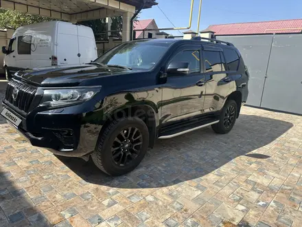 Toyota Land Cruiser Prado 2020 года за 29 000 000 тг. в Алматы – фото 3