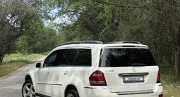 Mercedes-Benz GL 550 2008 года за 8 100 000 тг. в Алматы – фото 2