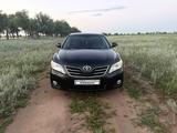 Toyota Camry 2009 года за 6 500 000 тг. в Актобе