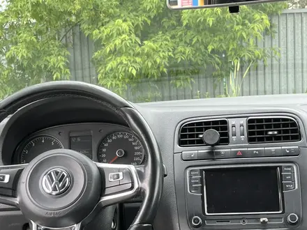 Volkswagen Polo 2016 года за 5 800 000 тг. в Шымкент – фото 13