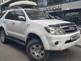 Toyota Fortuner 2006 годаүшін8 700 000 тг. в Алматы – фото 4