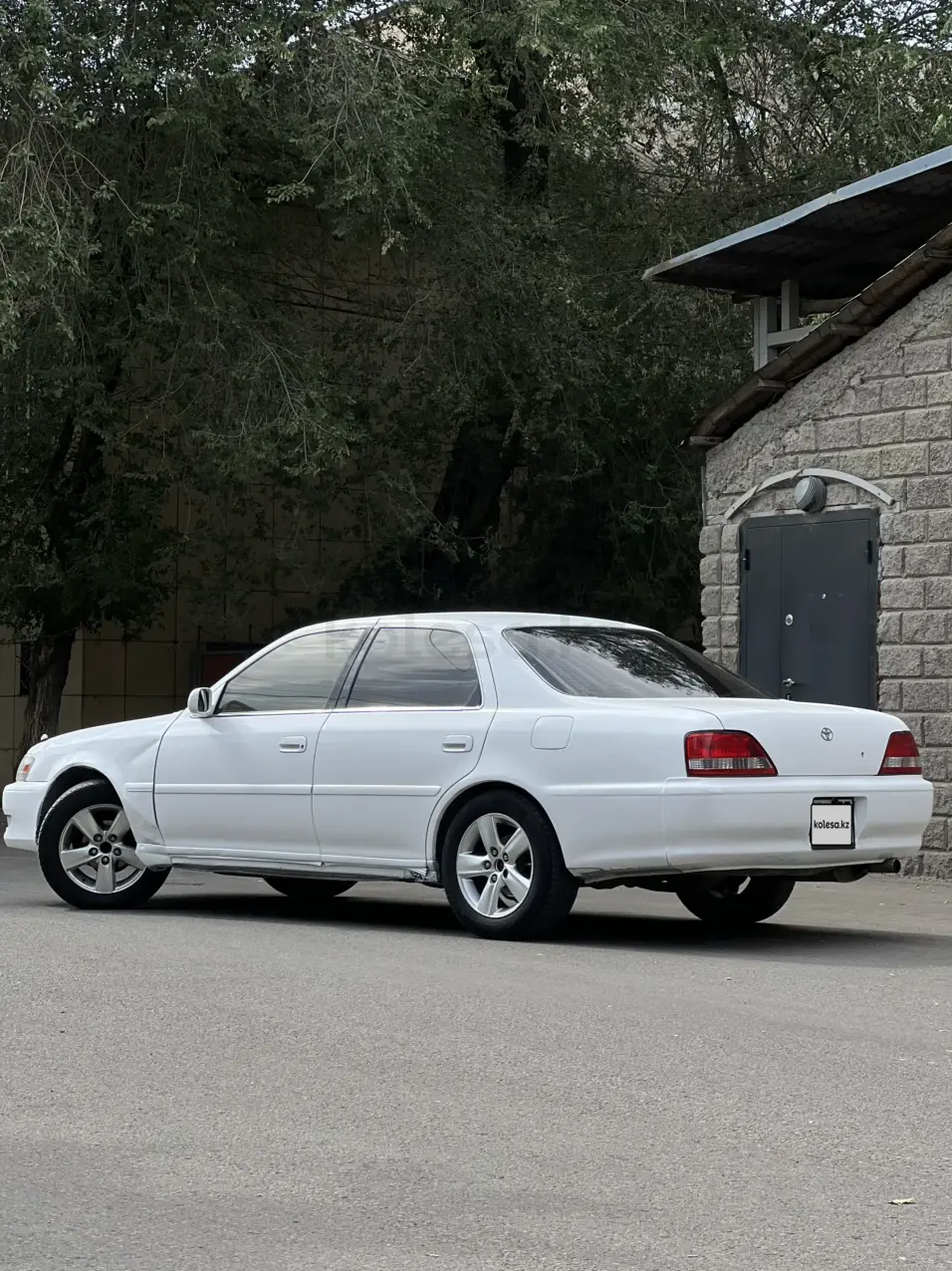 Toyota Cresta, 1998