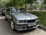 BMW 318 1994 года за 1 000 000 тг. в Алматы