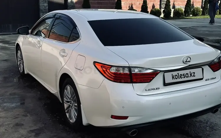 Lexus ES 250 2014 годаүшін12 900 000 тг. в Алматы