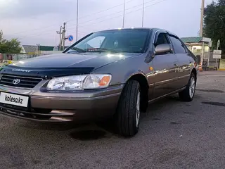 Toyota Camry, 2000