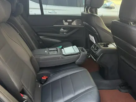 Mercedes-Benz GLS 450 2023 года за 53 000 000 тг. в Алматы – фото 9